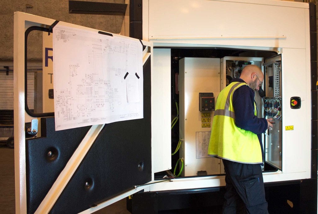 Video: How To Identify Common Generator Components